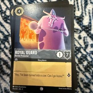 Disney Royal Guard Card - Purple